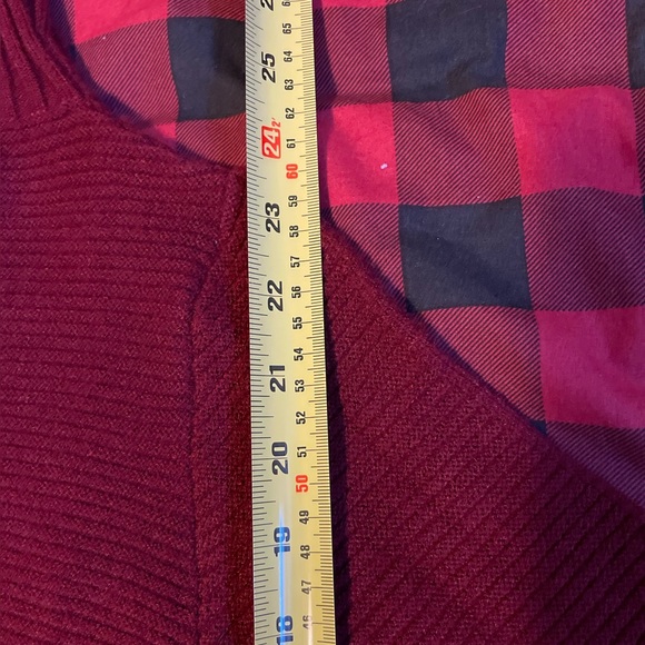 Red Coral Turtleneck Sweater Tunic - Picture 4 of 10